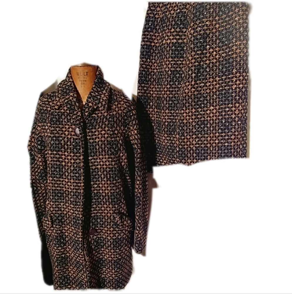 Vintage Skirt & Jacket. Does your Closet deserve this?